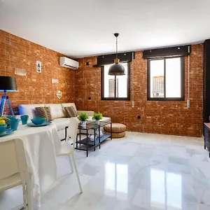 Apartment Semi-industrial Palacio Castilla